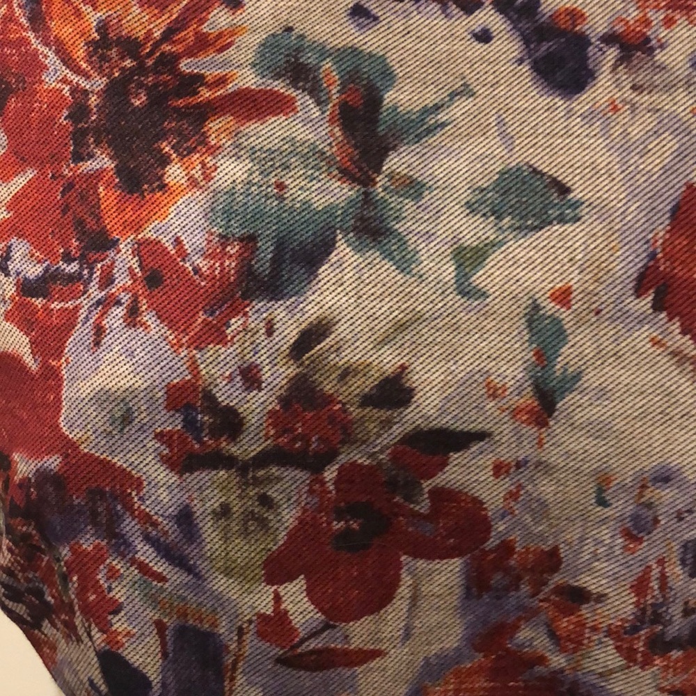 Floral Chic - Picture 2 of 5